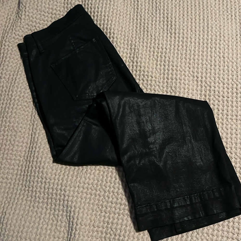 Joes coated black crop jean with button closure